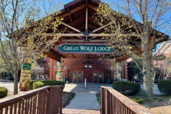 The Great Wolf Lodge building