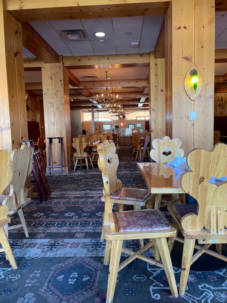 Everett's Restaurant at Boyne Mountain Resort